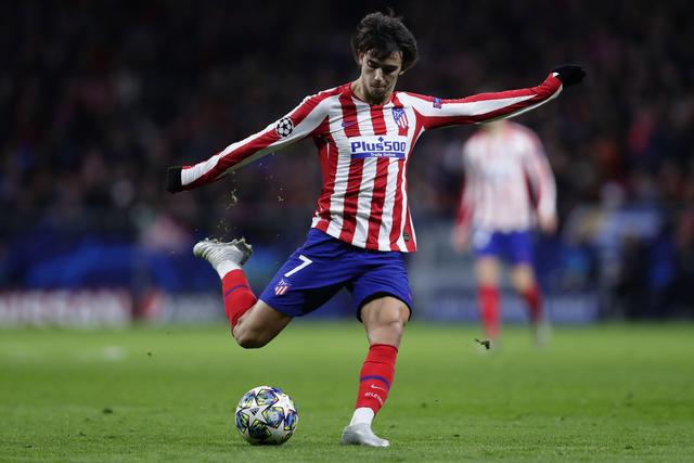 更加丰富多 更加丰富多